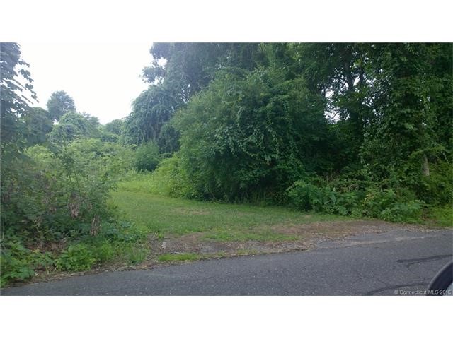 22Thorson Rd, Oxford, CT 06478