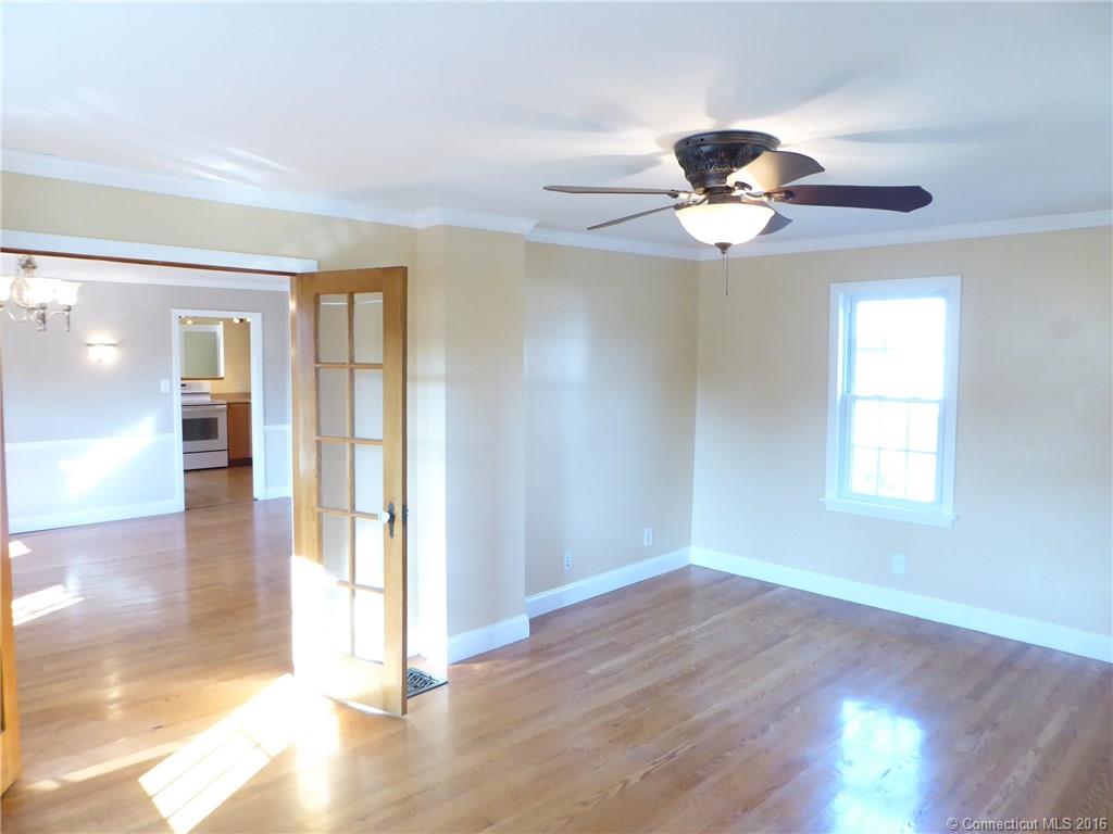 50 OLD MILL Rd, Southington, CT 06479