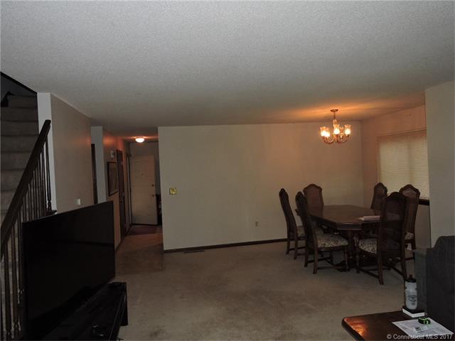 150Burritt St #6J, Southington, CT 06479