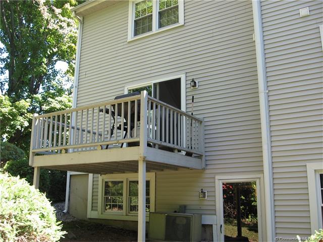 222 West Main St, Southington, CT 06479