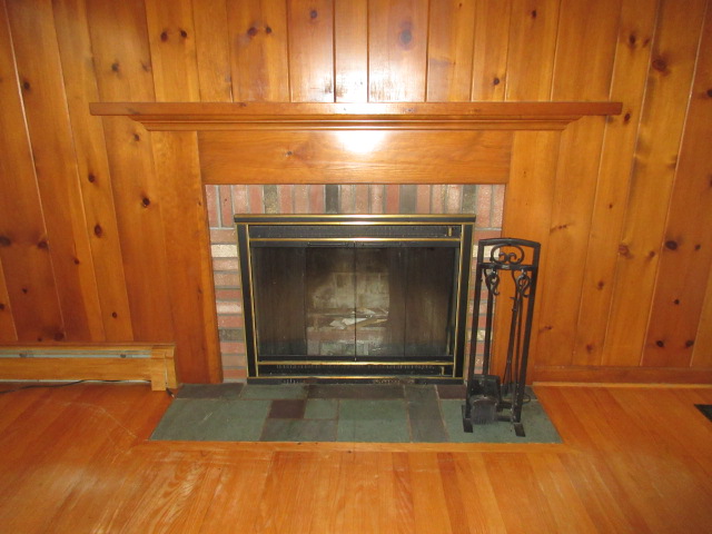 10 Lyman LnPortland, CT, 06480Middlesex County