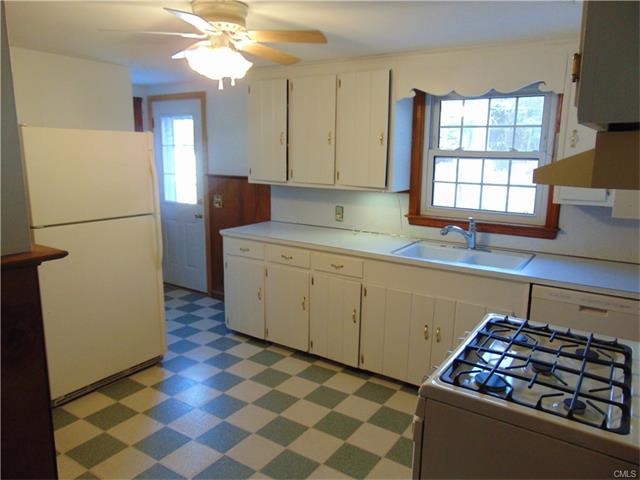 181 Berkshire Road, Newtown, CT 06482