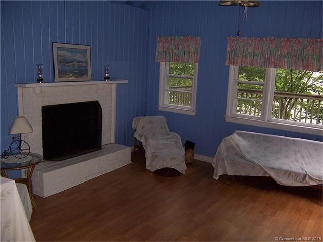 167Lakeview Ter, Newtown, CT 06482