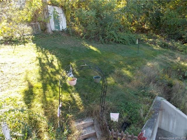 18New St- 3rd Floor, Seymour, CT 06483
