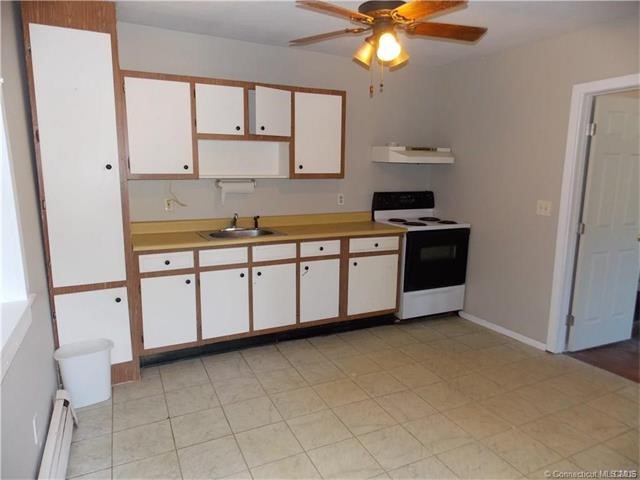 18 New Street, Seymour, CT 06483