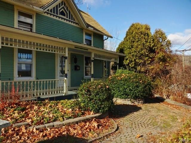 30 Church Street, Seymour, CT 06483