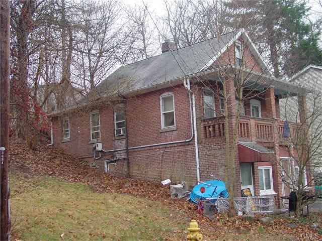 2 Smith Street, Seymour, CT 06483