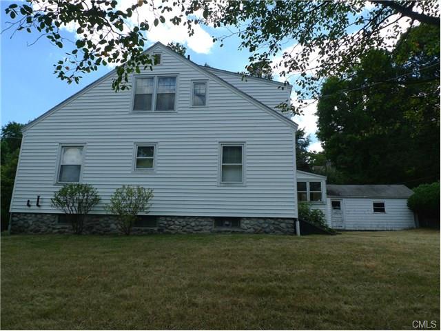 4 Karlak Street, Seymour, CT 06483