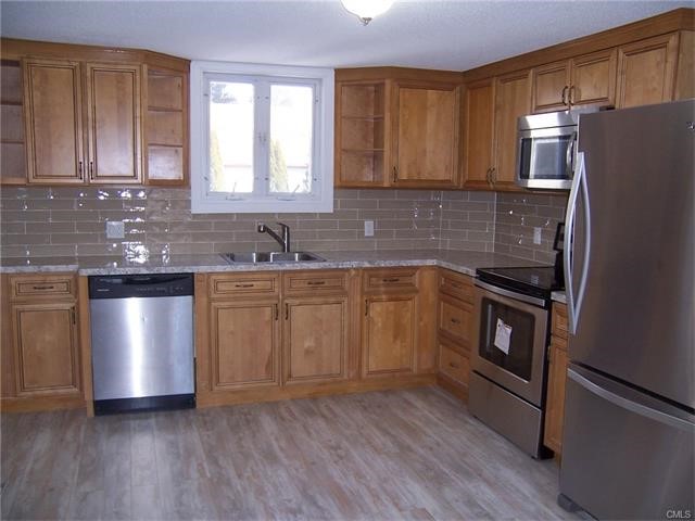 17 Spring Street, Seymour, CT 06483