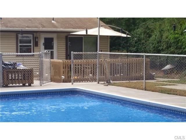 25 Emma Street, Seymour, CT 06483