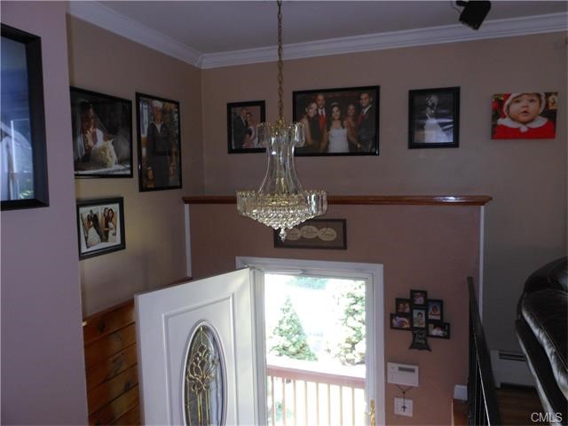 25 Emma Street, Seymour, CT 06483