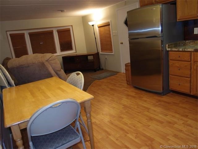 192nd Ave, Shelton, CT 06484
