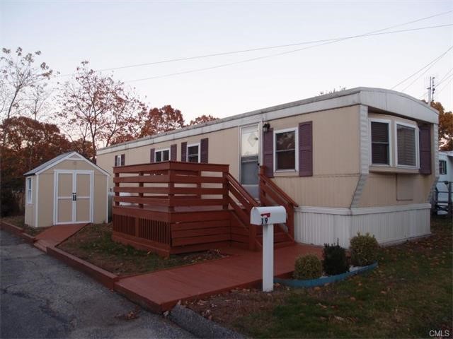 19 2nd Avenue, Shelton, CT 06484