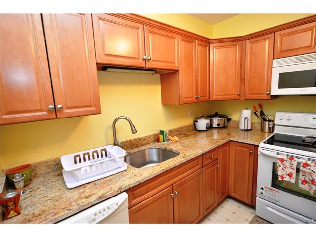 384 Howe Avenue, Shelton, CT 06484