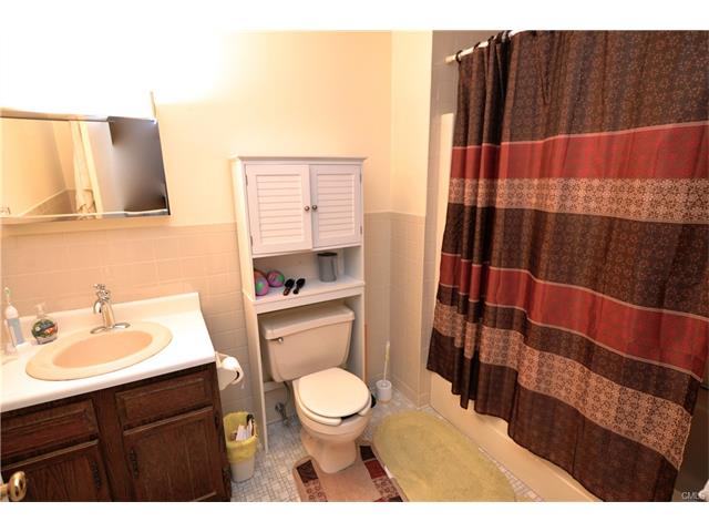 384 Howe Avenue, Shelton, CT 06484