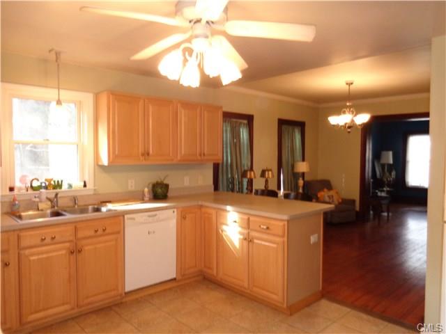 118 Myrtle Street, Shelton, CT 06484