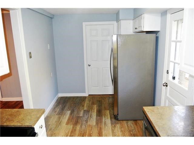 32Shinnacock Trl, Shelton, CT 06484