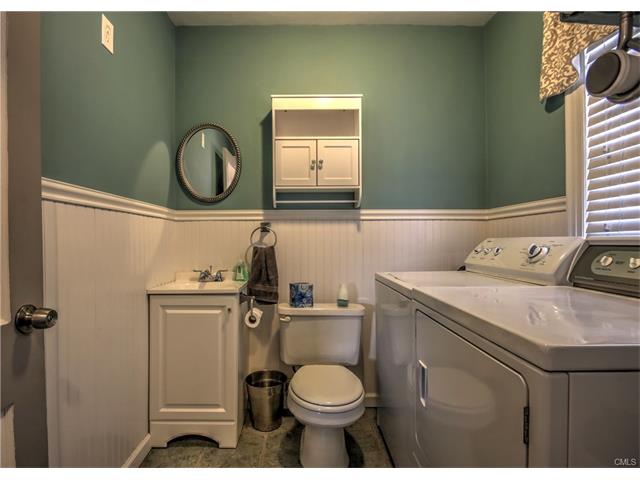 17 Orchard Street, Shelton, CT 06484