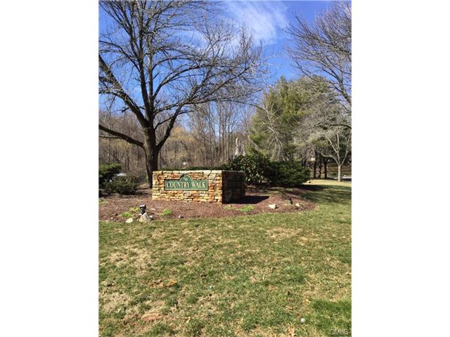 21 Country Walk, Shelton, CT 06484