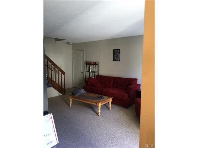 21 Country Walk, Shelton, CT 06484