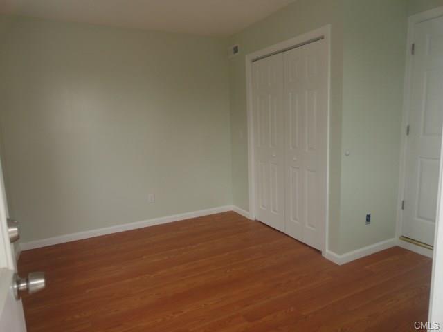 101-103 Oak Avenue, Shelton, CT 06484