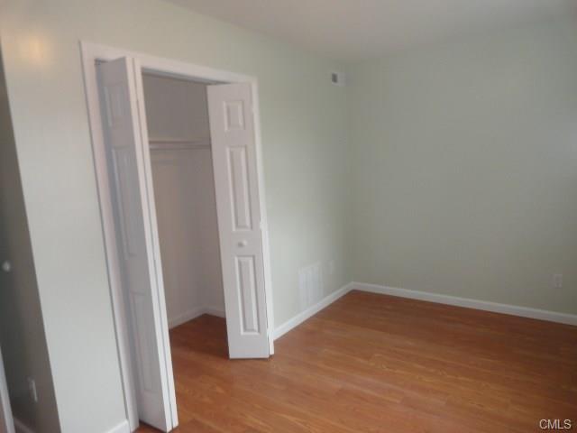 101-103 Oak Avenue, Shelton, CT 06484