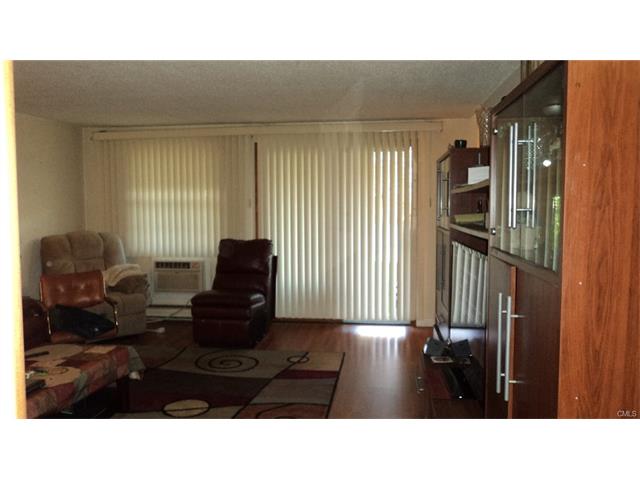 7 Heather Ridge, Shelton, CT 06484