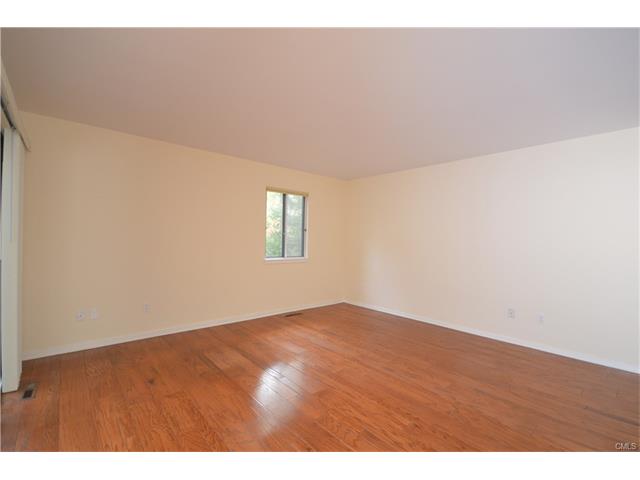 145 B Heritage Village, Southbury, CT 06488