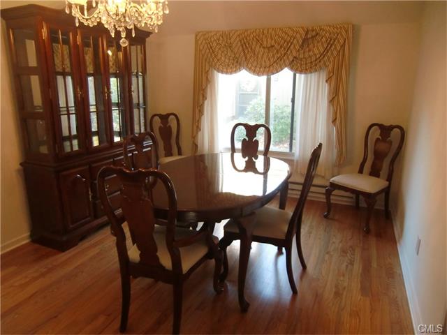 696 Heritage Village, Southbury, CT 06488