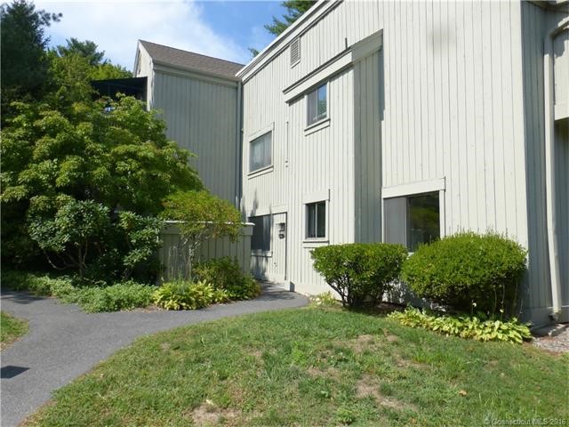 8Heritage Vlg #A, Southbury, CT 06488