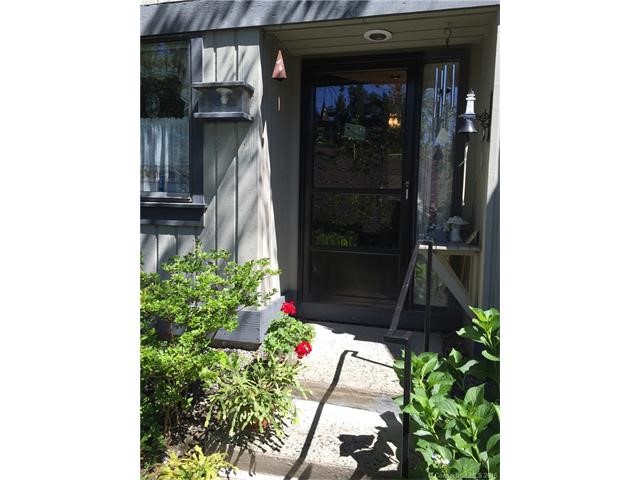 853Heritage Vlg #A, Southbury, CT 06488