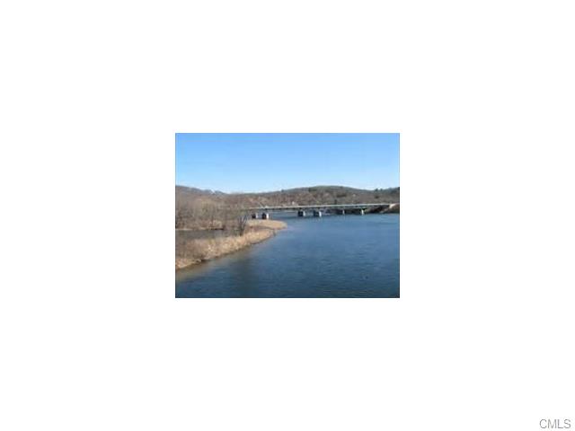 920 River Road, Southbury, CT 06488