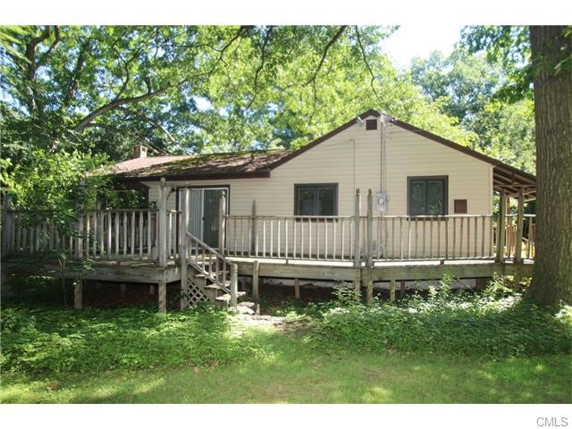 55 White Birch Drive, Southbury, CT 06488
