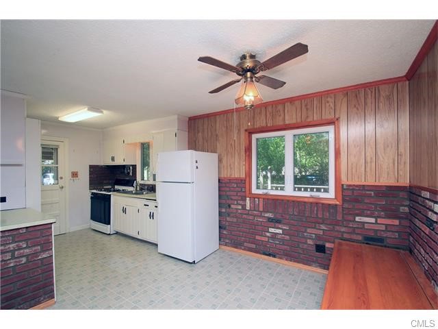 55 White Birch Drive, Southbury, CT 06488