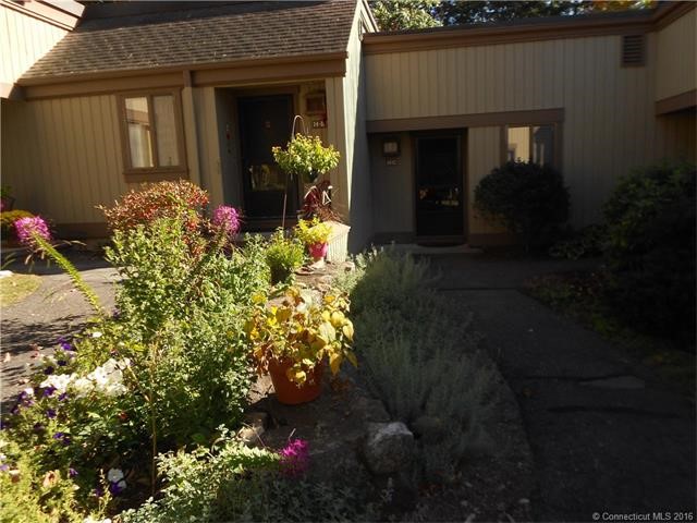 14Heritage Cir #C, Southbury, CT 06488