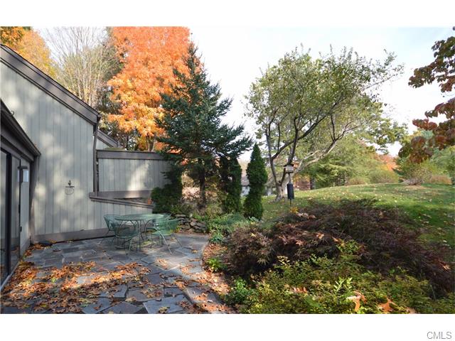 145 B Heritage Village, Southbury, CT 06488