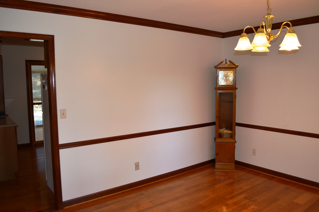799 Jeremy Swamp Rd, Southbury, CT 06488
