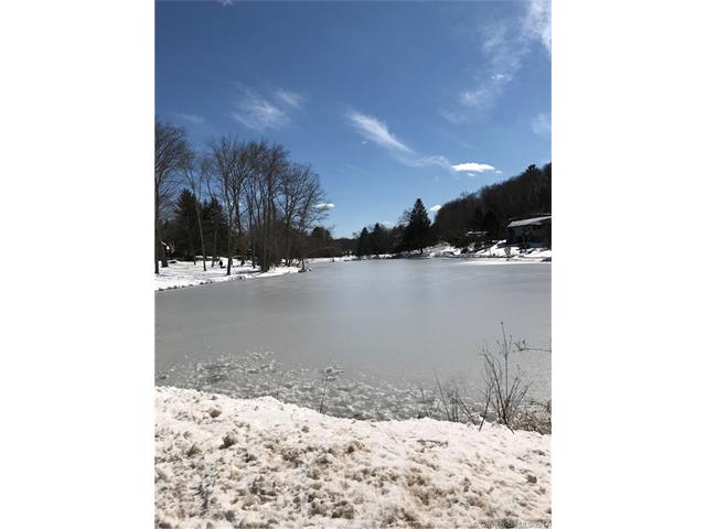 576Heritage Vlg #D, Southbury, CT 06488
