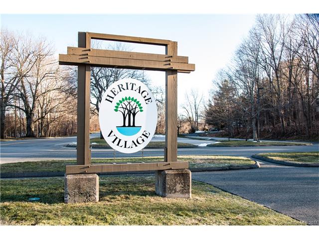 210Heritage Vlg #F, Southbury, CT 06488