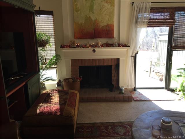 739Heritage Vlg #B, Southbury, CT 06488