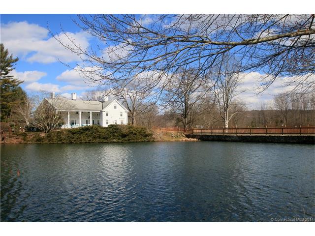 32Heritage Vlg #A, Southbury, CT 06488