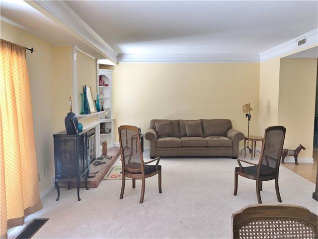 753Heritage Vlg #B, Southbury, CT 06488