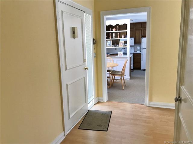 753Heritage Vlg #B, Southbury, CT 06488