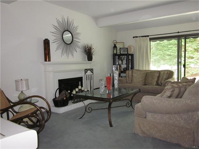 676 Heritage Village, Southbury, CT 06488