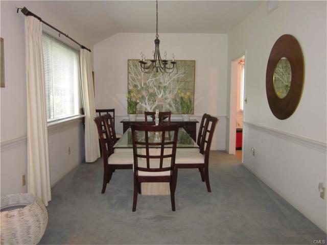 676 Heritage Village, Southbury, CT 06488
