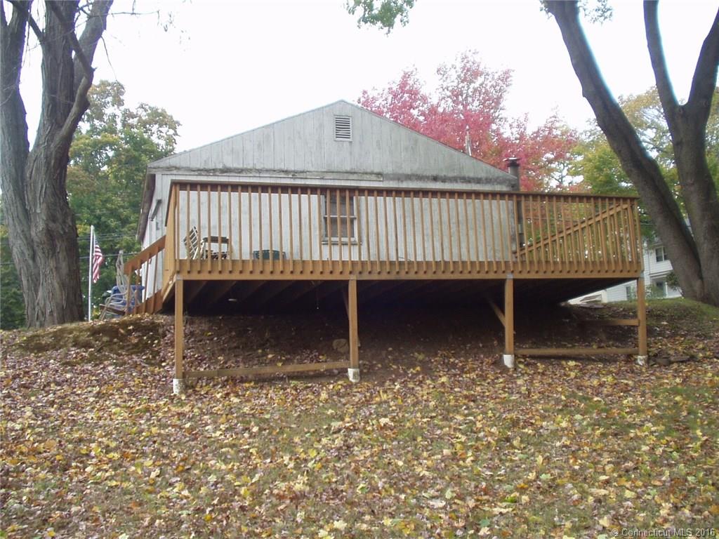 17 North Summit St, Southington, CT 06489