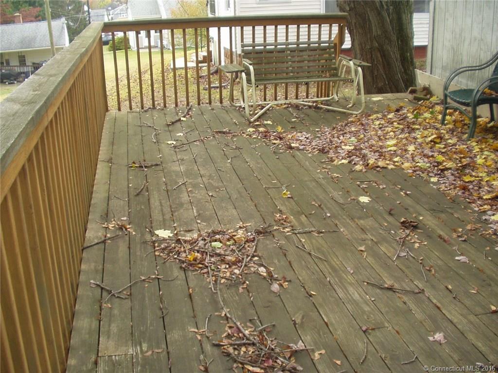 17 North Summit St, Southington, CT 06489
