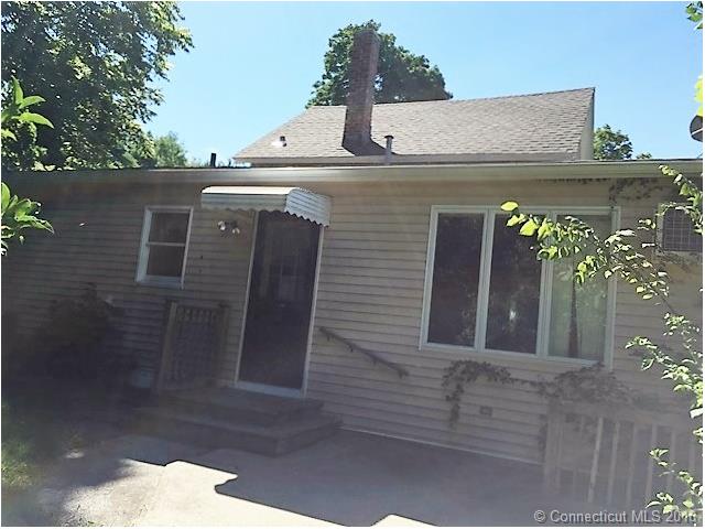 30 Richmond Ct, Southington, CT 06489