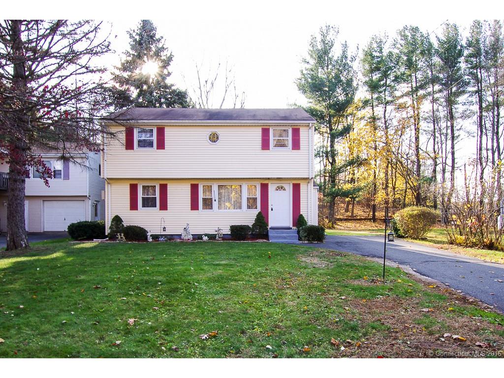 56 Darling St, Southington, CT 06489