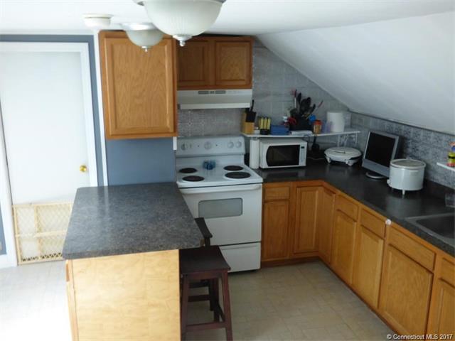 457 Main St, Southington, CT 06489